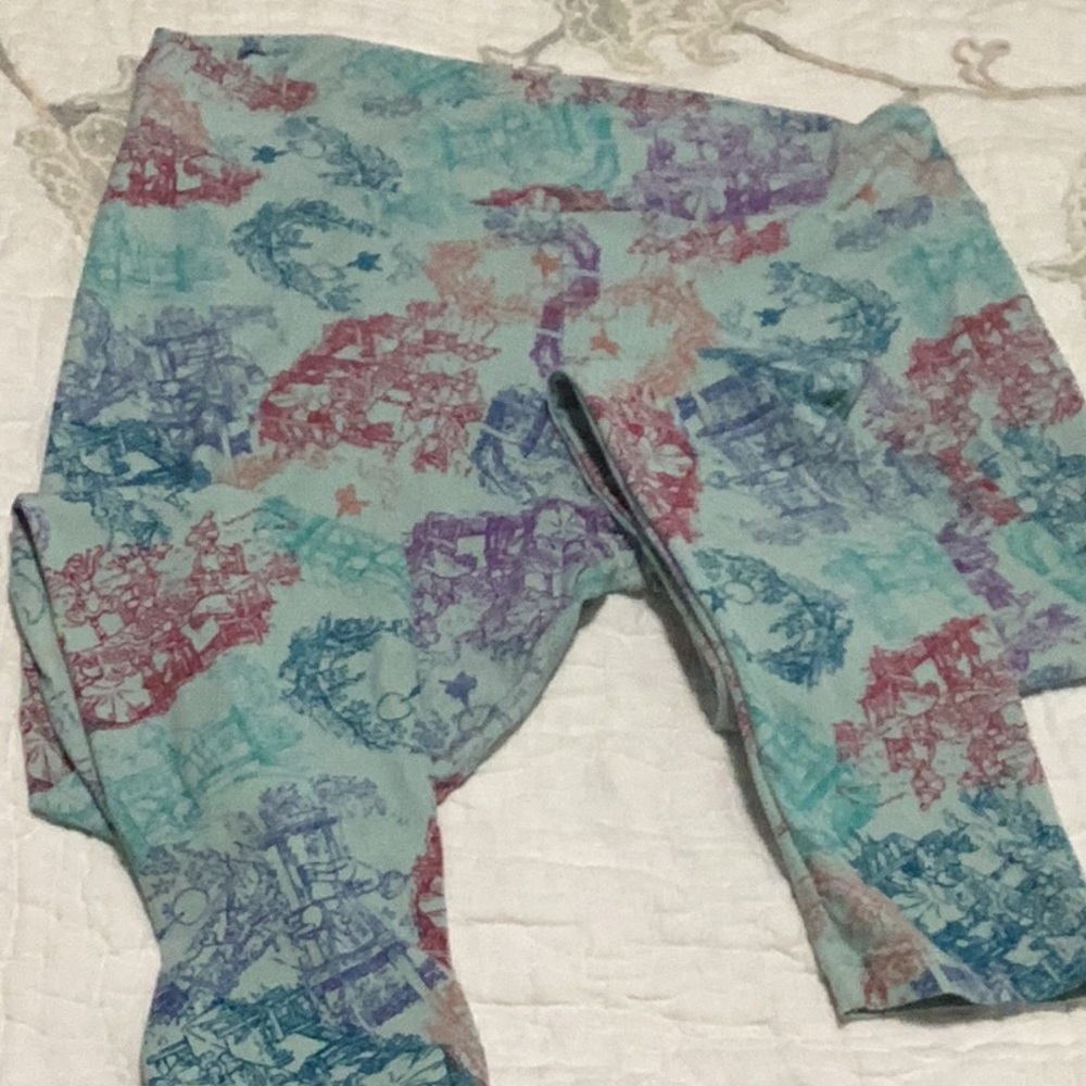 LuLaRoe stretch pants.  Christopher Robin/ Pooh.  Size Regular.
